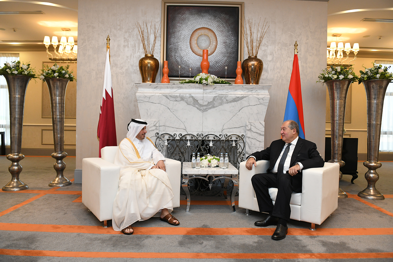 ՀՀ նախագահն ու Կատարի վարչապետը քննարկել են հարաբերությունները զարգացնելու հարցեր