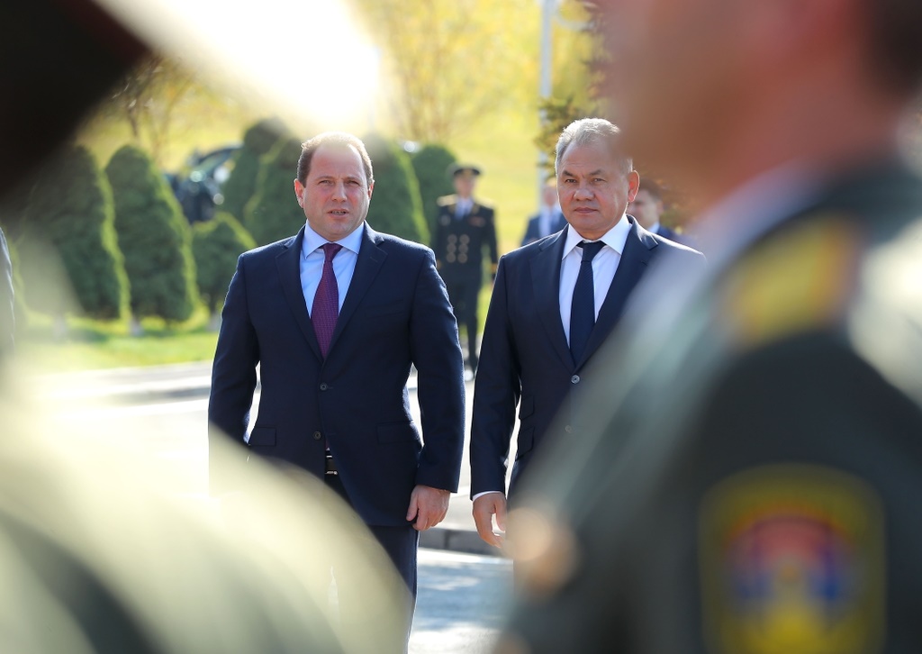 Армения и Россия подписали программу оборонного сотрудничества на 2020 г.