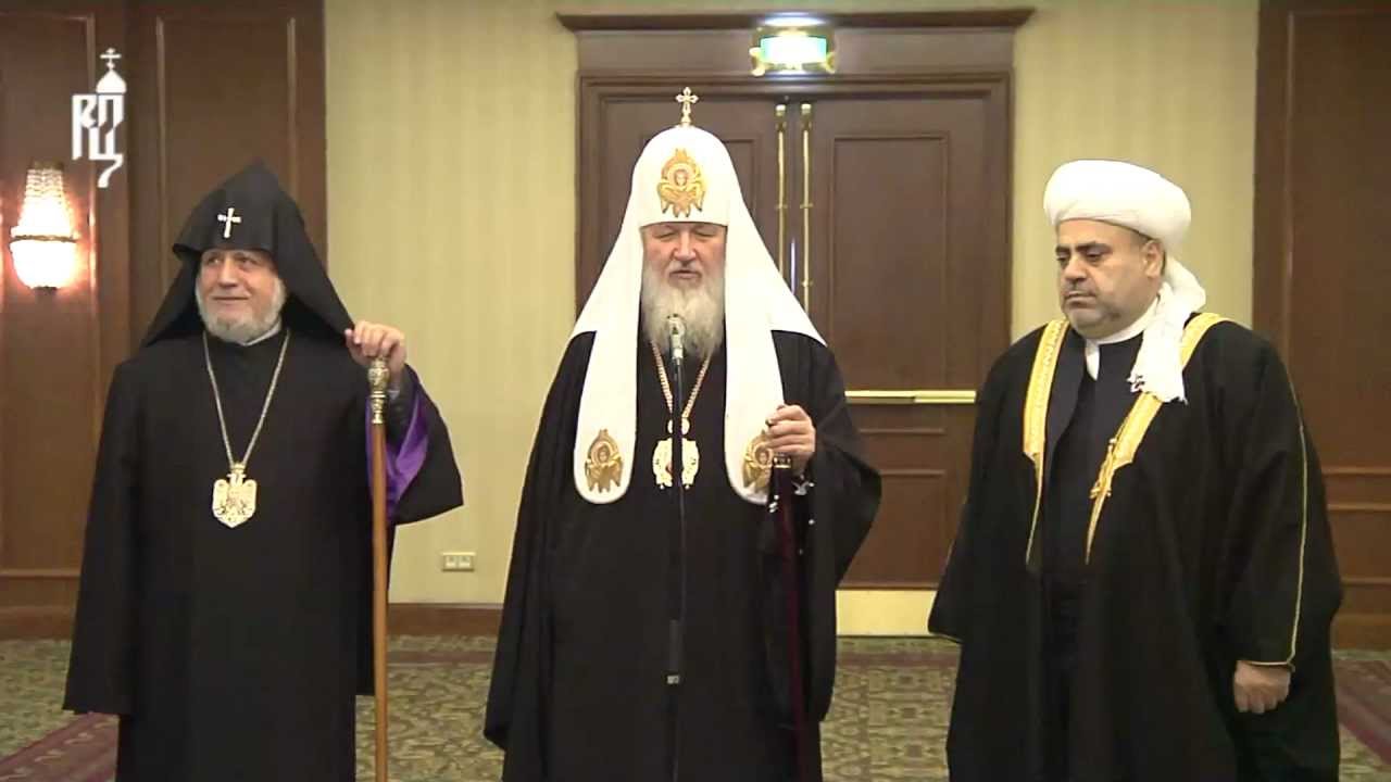 Стрельба в Карабахе против Бога: духовные лидеры Армении, Азербайджана и РФ встретились