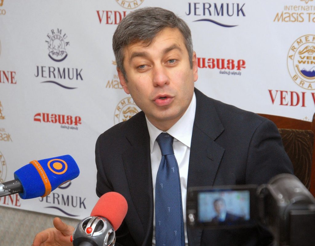 Следовало соблюдать сдержанность: в Ереване ответили на заявление секретаря Совбеза НКР