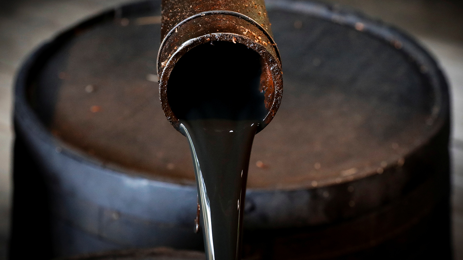 МЭА: Падение потребления нефти в этом году будет самым большим в истории