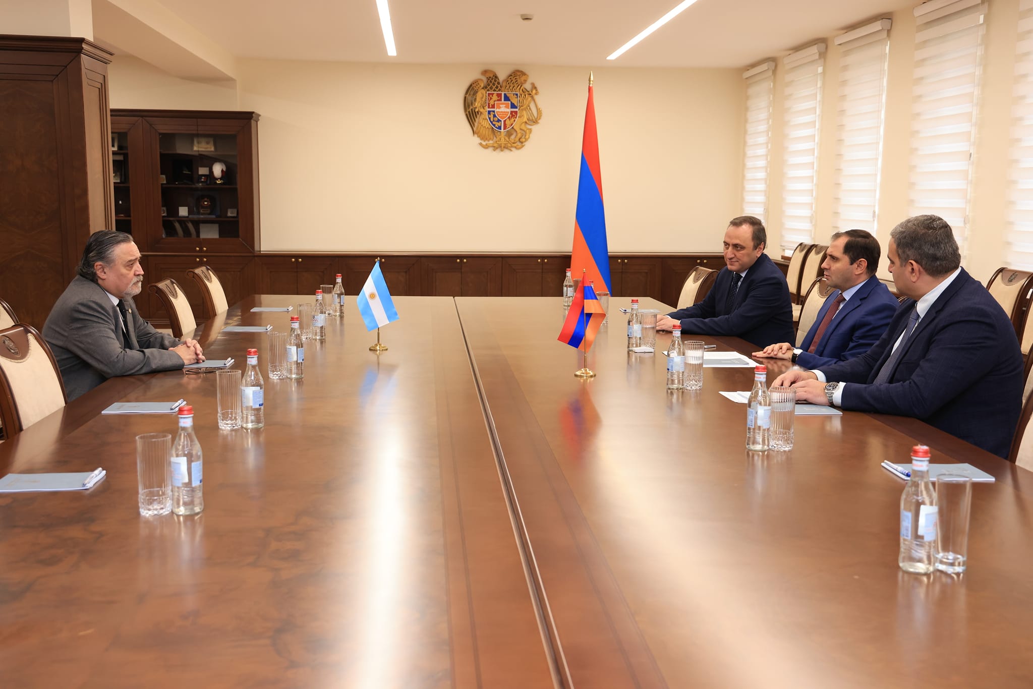 Քննարկվել են ՀՀ և Արգենտինայի միջև պաշտպանության բնագավառում համագործակցության հարցեր