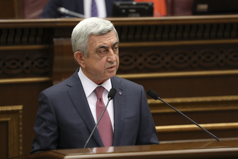 Серж Саргсян: Верните Никола Пашиняна с улиц Еревана в парламент