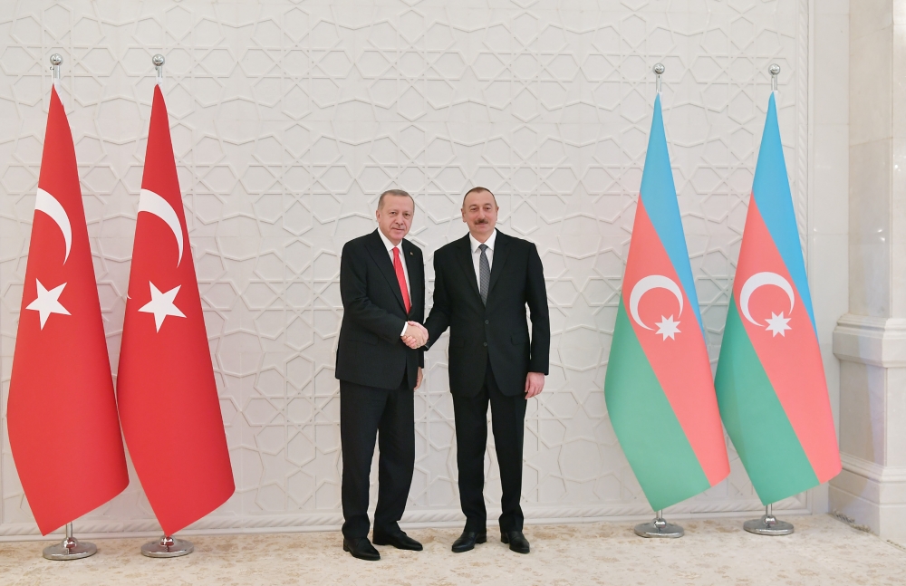 Эрдоган совершит визит в Азербайджан