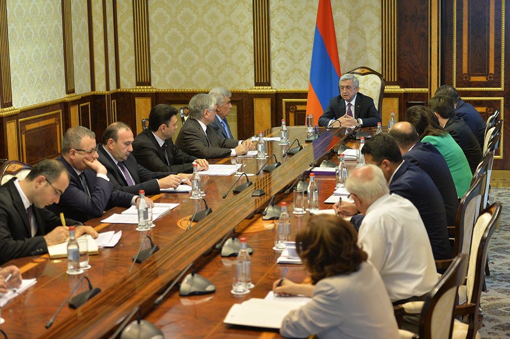 Президент Армении провел совещание на тему Армения-Диаспора