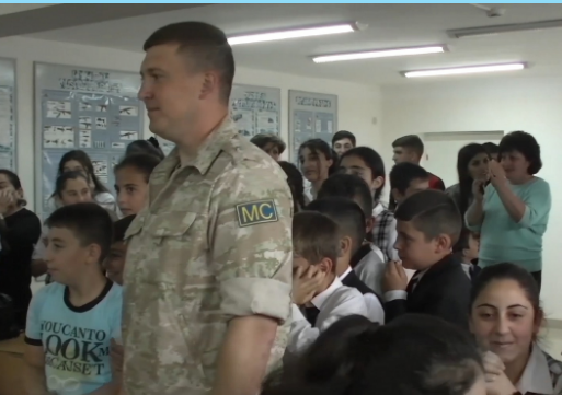 Российские военнослужащие провели «Урок миротворца» в школе села Норагюх в Карабахе