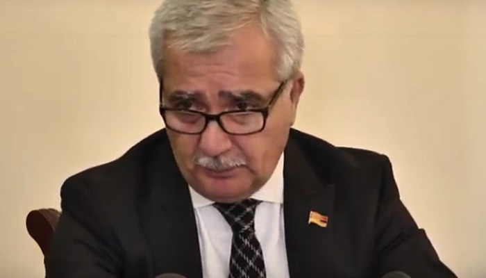 «Спокойно сидите на месте»: Андраник Кочарян обвинил экс-главу ФФА во лжи