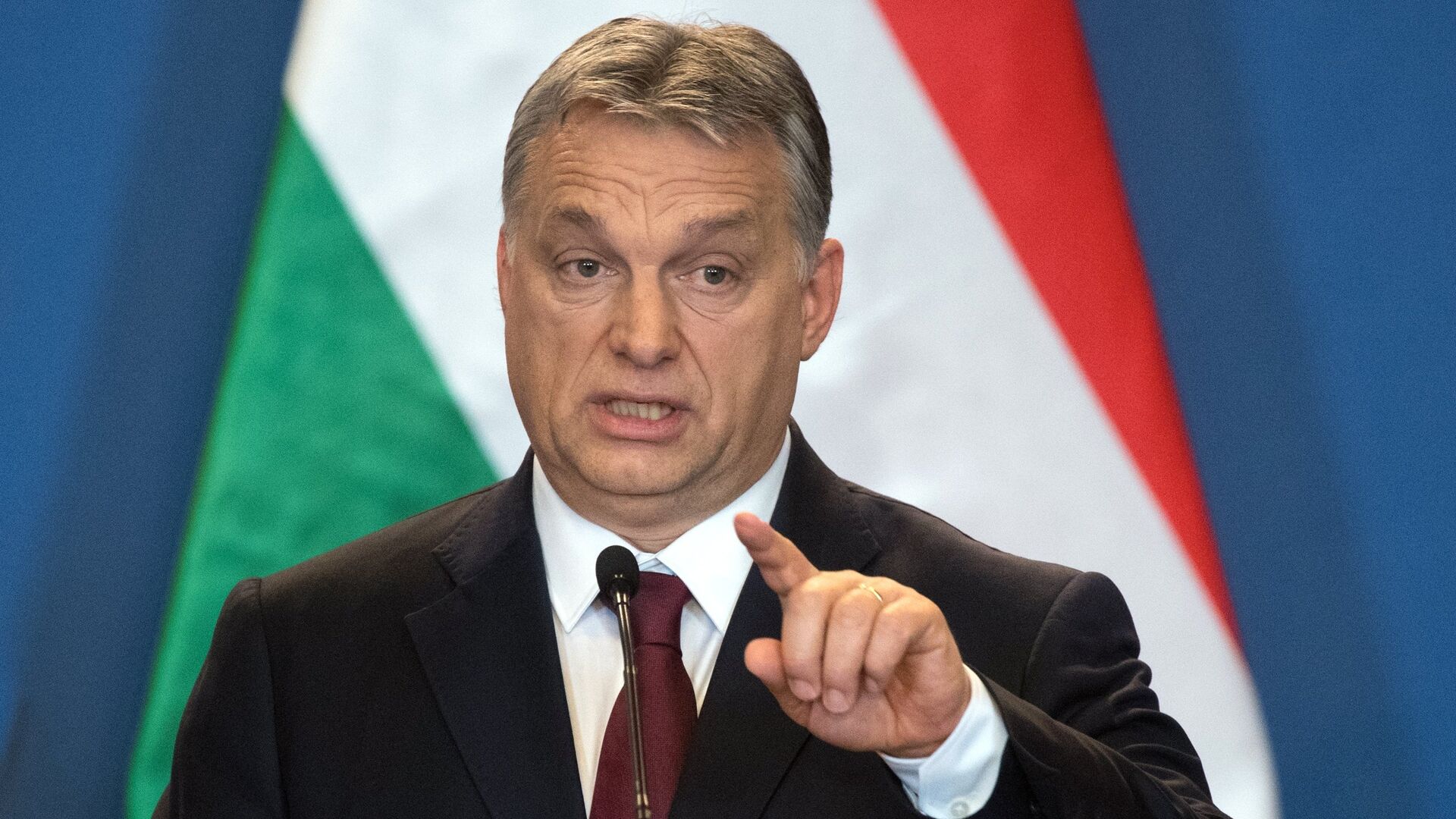 Орбан заявил о намерении США втянуть всех в конфликт на Украине