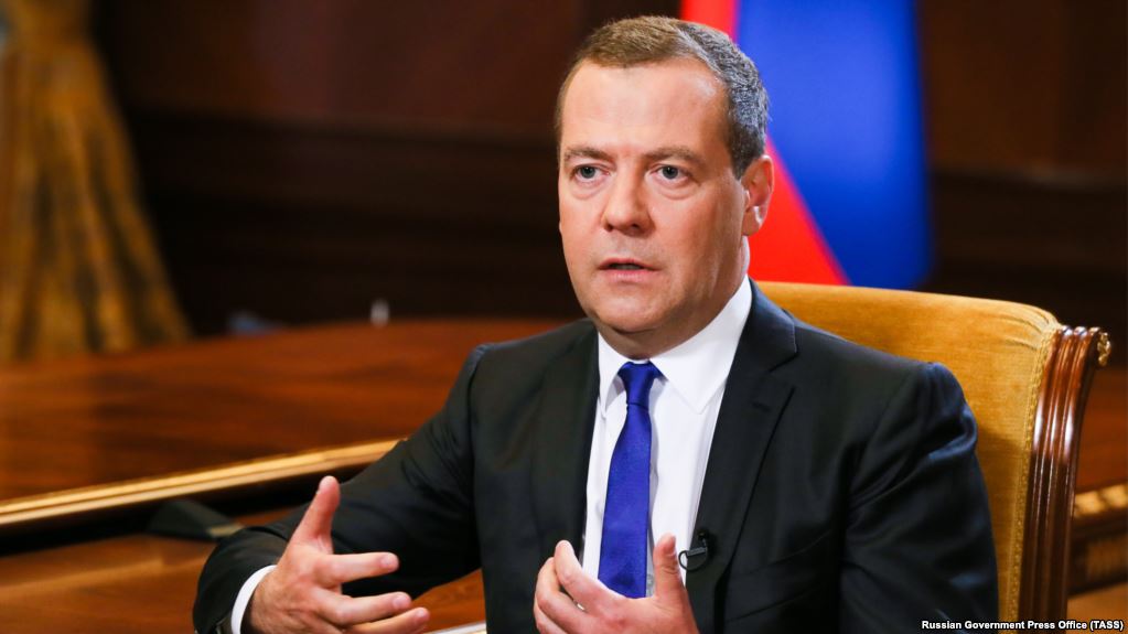 Медведев: США вводят санкции, чтобы задушить конкуренцию 