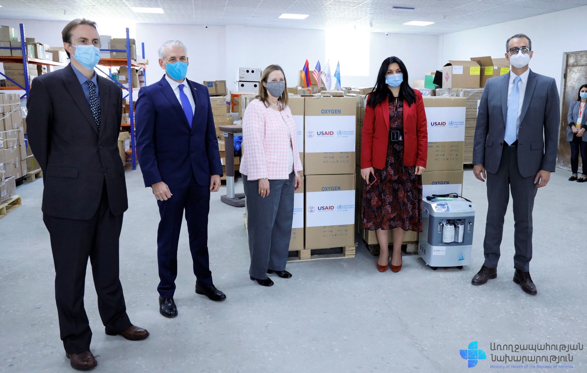 Հայ և օտարերկրյա պաշտոնյաներն ընդունել են ՀՀ-ին նվիրաբերված թթվածնի խտացուցիչ սարքերը