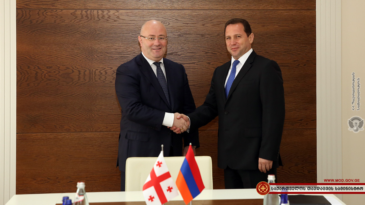 Министры обороны Армении и Грузии подпишут соглашение о сотрудничестве на 2019 год