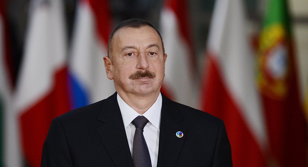 Алиев: Через Азербайджан проходят транспортные коридоры Восток-Запад и Север-Юг 