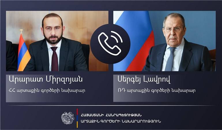 Главы МИД Армении и России созвонились