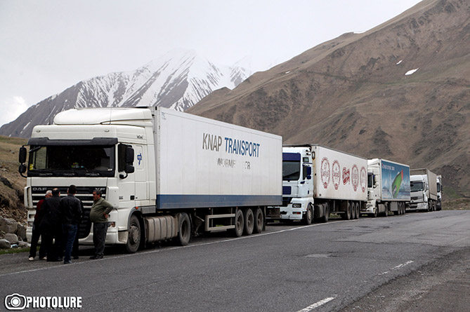 Грузия опубликовала правила перемещения грузовиков по территории страны