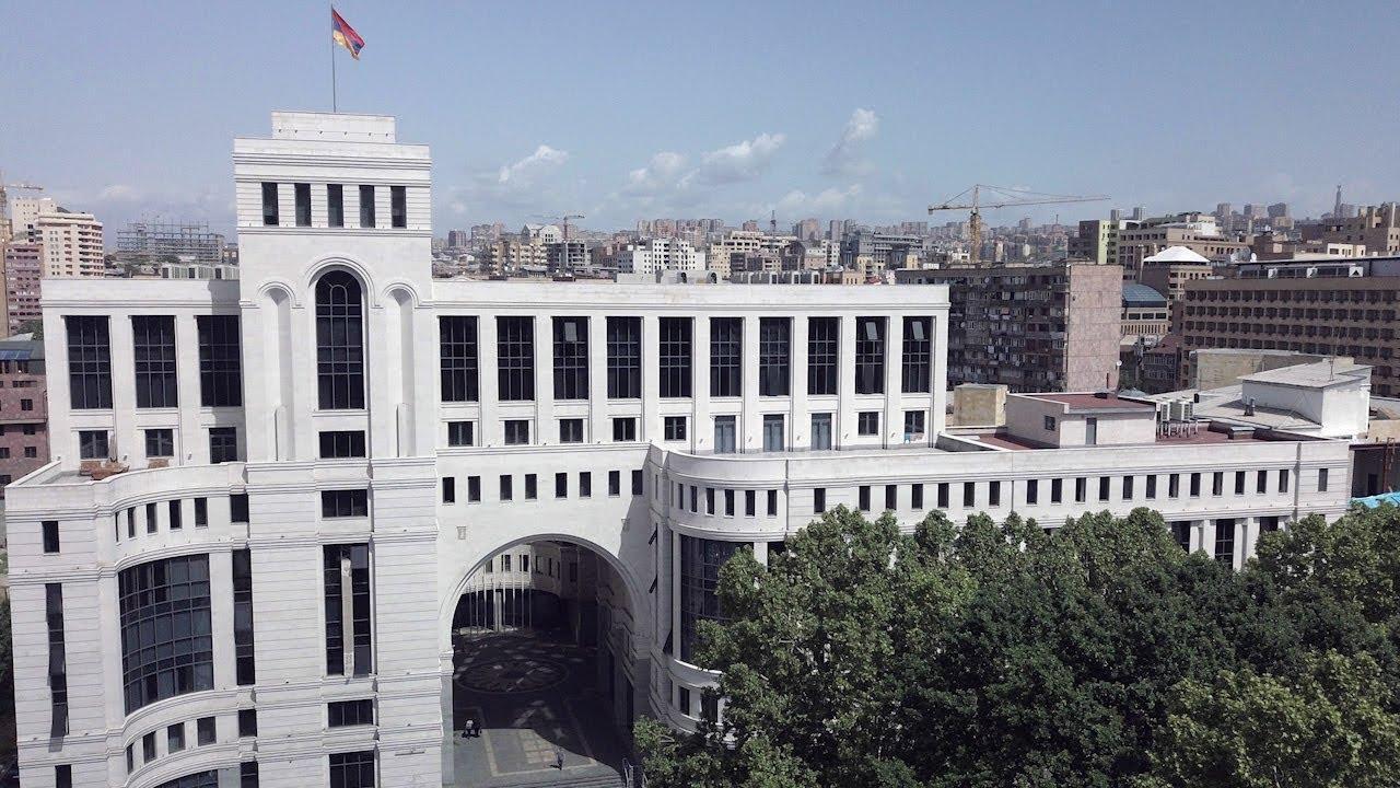 МИД Армении обвинил Баку в координации нападений на армян за рубежом 