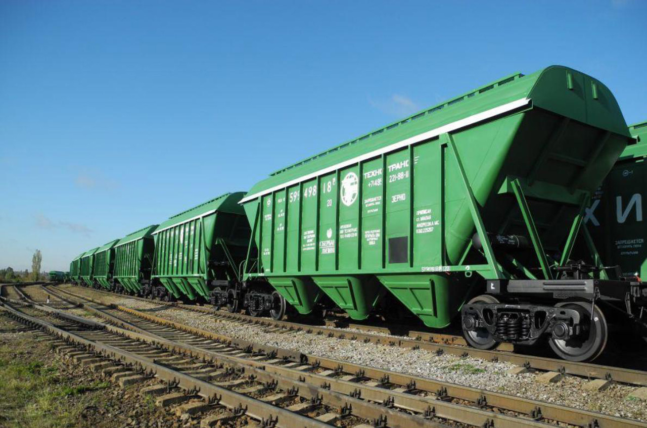 Казахстан начал экспорт продукции в Турцию по новой железной дороге БТК
