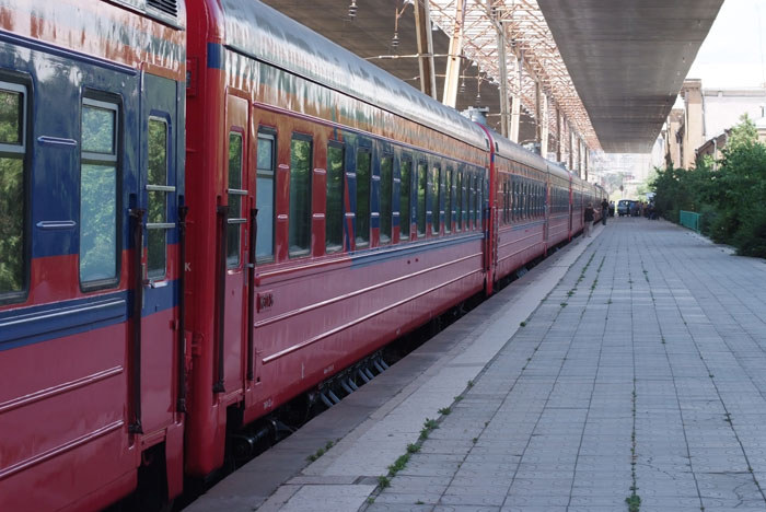 С 14 по 24 марта отменяется курсирование международного поезда Ереван-Тбилиси-Ереван