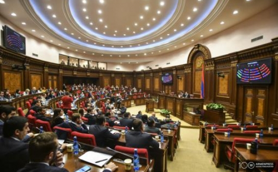 Парламент продолжил обсуждение кандидатуры на должность судьи Гражданской палаты КС