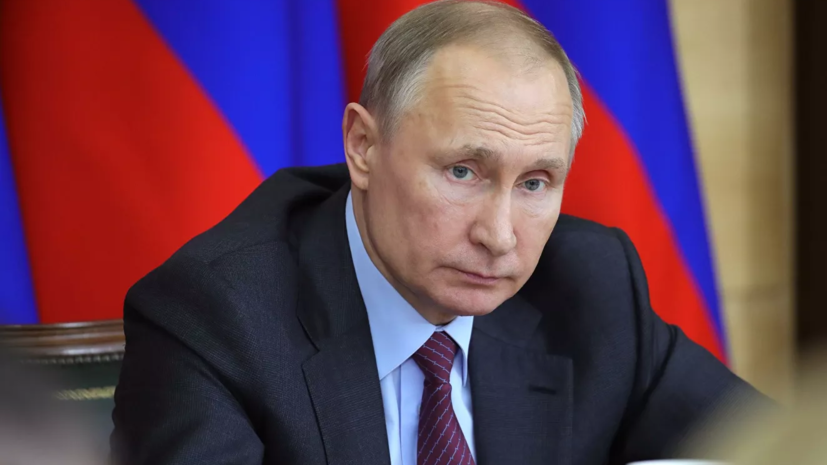 Путин рассказал о планах оснащения армии и флота лазерным оружием
