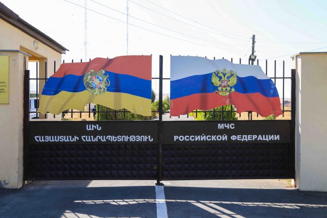Еще две группы армянских спасателей пройдут обучение в России