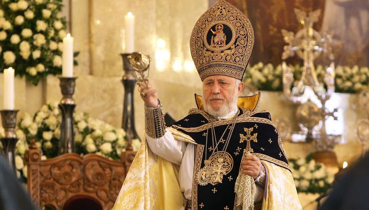 Рождество в Армении: Гарегин II проводит литургию в церкви Св. Григория Просветителя
