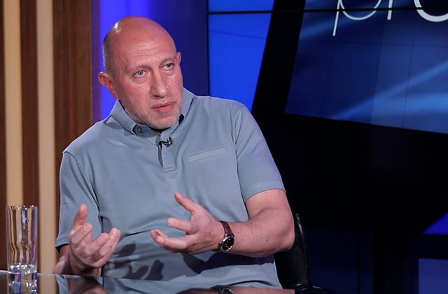 На каком основании Американский университет Армении перешёл на дистанционное обучение?