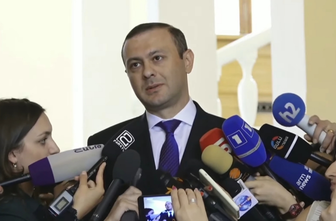 В Армении была предпринята попытка государственного переворота - секретарь Совбеза