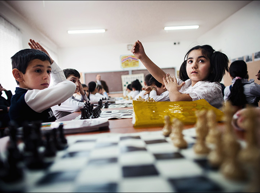 Назло экс-президенту: комиссия НС обсудит целесообразность обучения шахмат в школе 