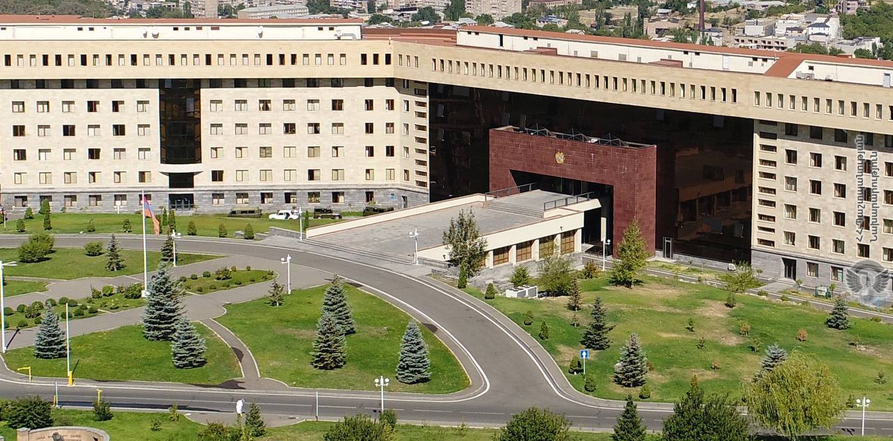 ВС Азербайджана вновь обстреляли армянские позиции в районе Сев Лич — Минобороны РА 