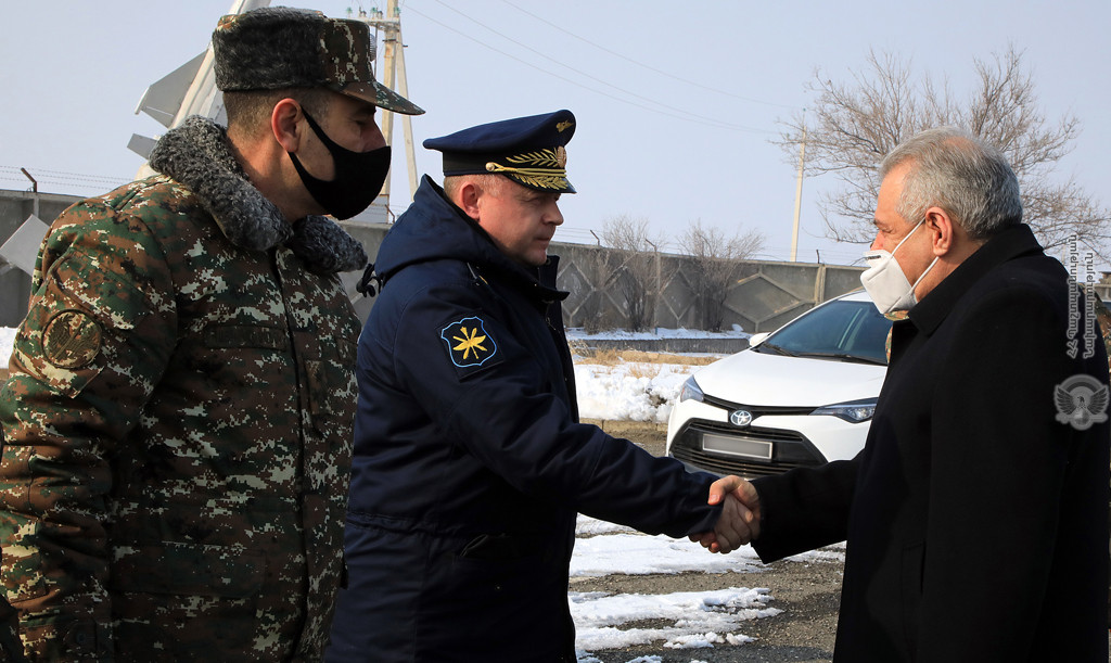 Совместная с Россией охрана армянского неба - лучший пример сотрудничества: министр 