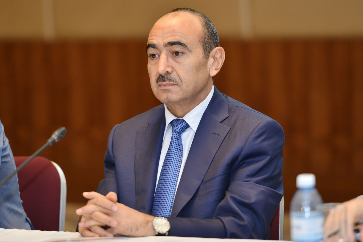 Али Гасанов: Азербайджан поддерживает Турцию в связи с операцией в Сирии
