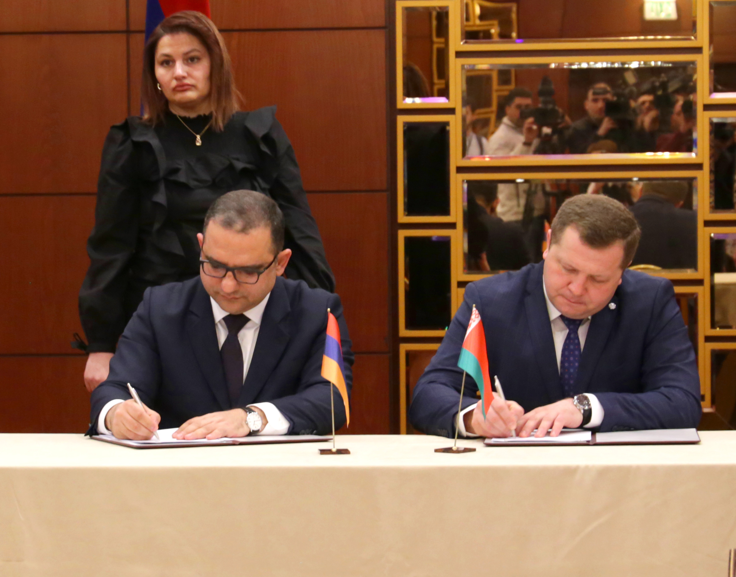 Mежду Арменией и Беларусью заложена прочная основа для развития двусторонних отношений