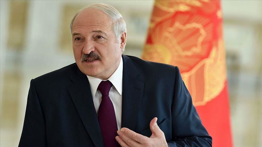 Лукашенко не исключает рукотворного характера пандемии Covid-19