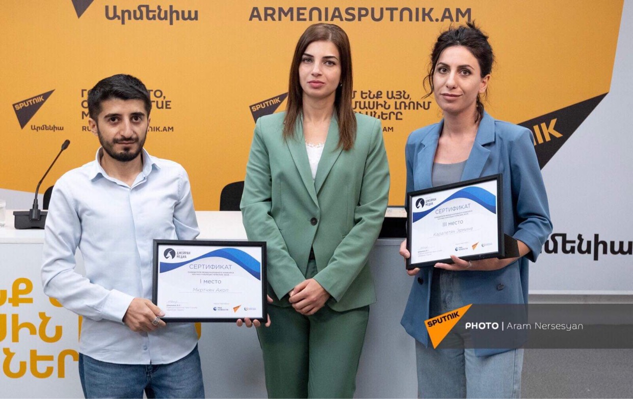 В Ереване прошло награждение победителей международного конкурса эссе