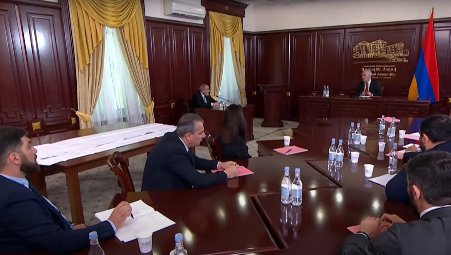 Стартовало заседание следкома НС: Пашинян представит свою версию 44-дневной войны