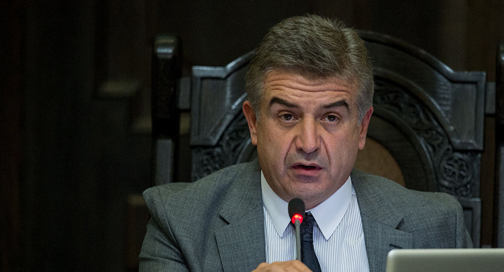Пресса: Правящая партия готовит общественность к отставке премьер-министра Армении