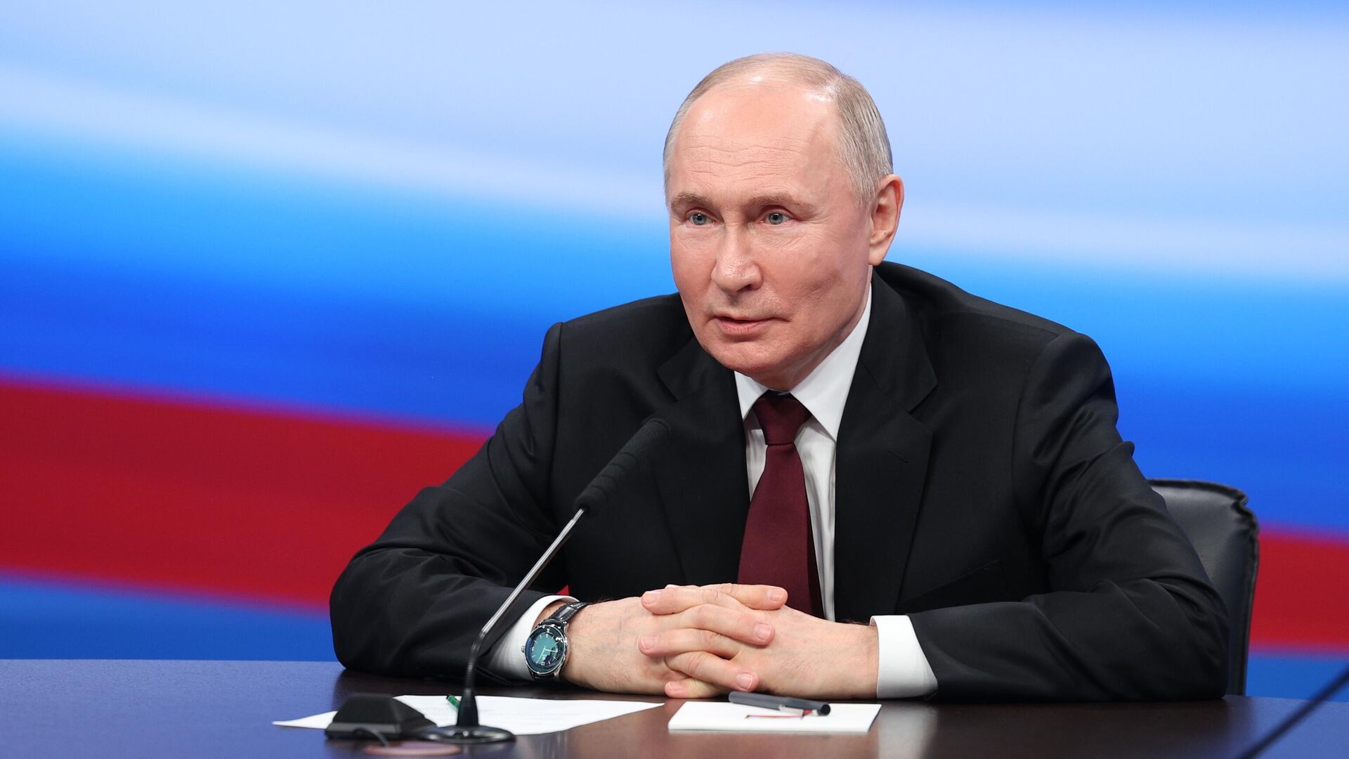 Владимир Путин назвал чушью заявления, что Россия хочет напасть на Европу