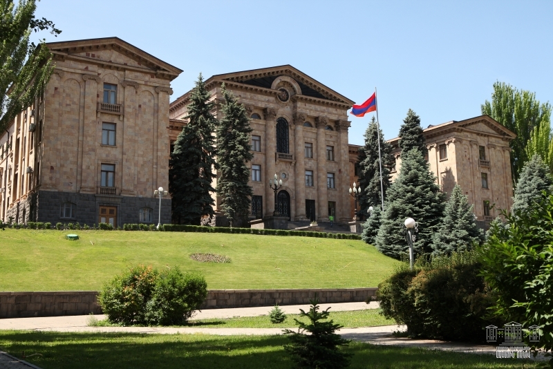 Оппозиция инициирует создание следкома по случаям гибели военных и инциденту в Шаки