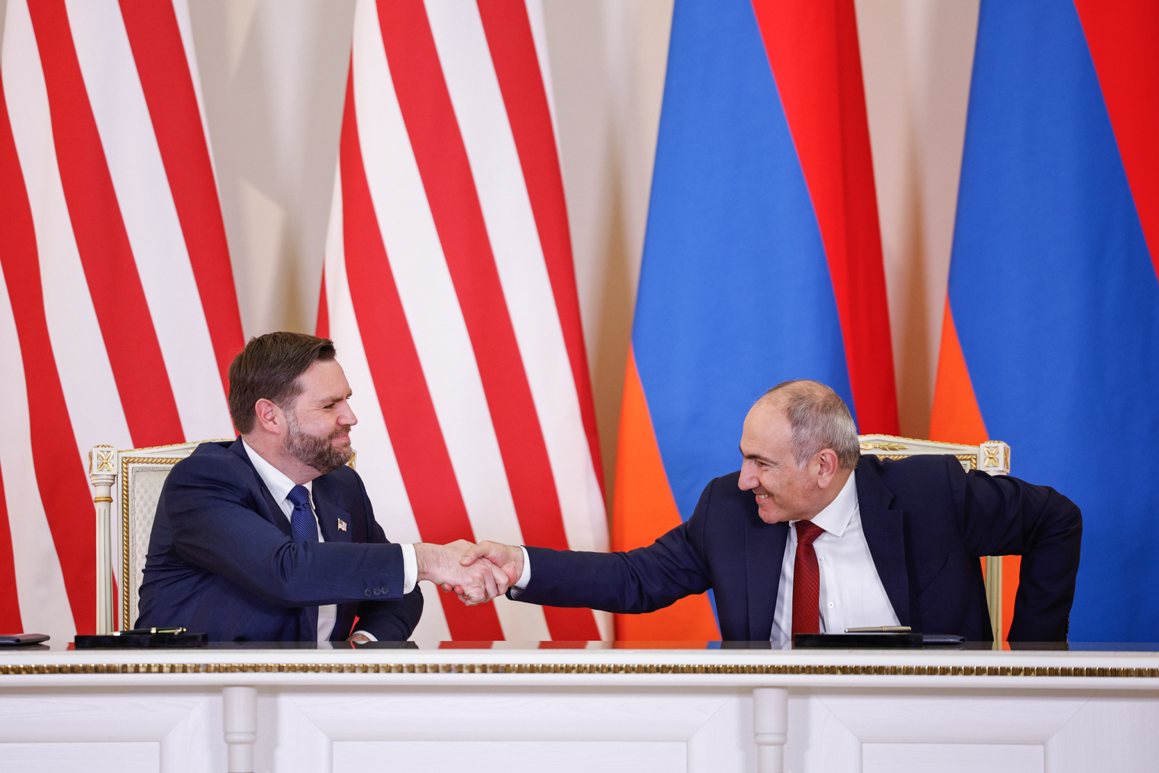 Эксперт: для России достигнутые между Арменией и США договоренности являются вызовом