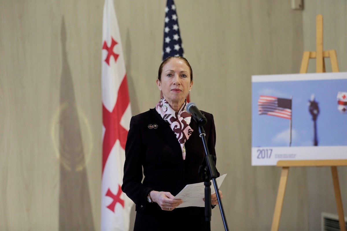 Грузия хороший партнер в плане соблюдения санкций – посол США