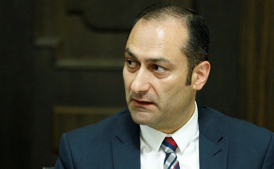 Министр юстиции Армении Артак Зейналян подал в отставку