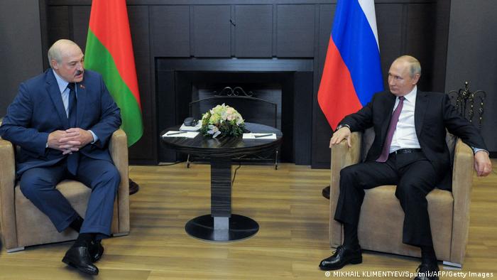 Белоруссия выдержит санкции Запада - Лукашенко 