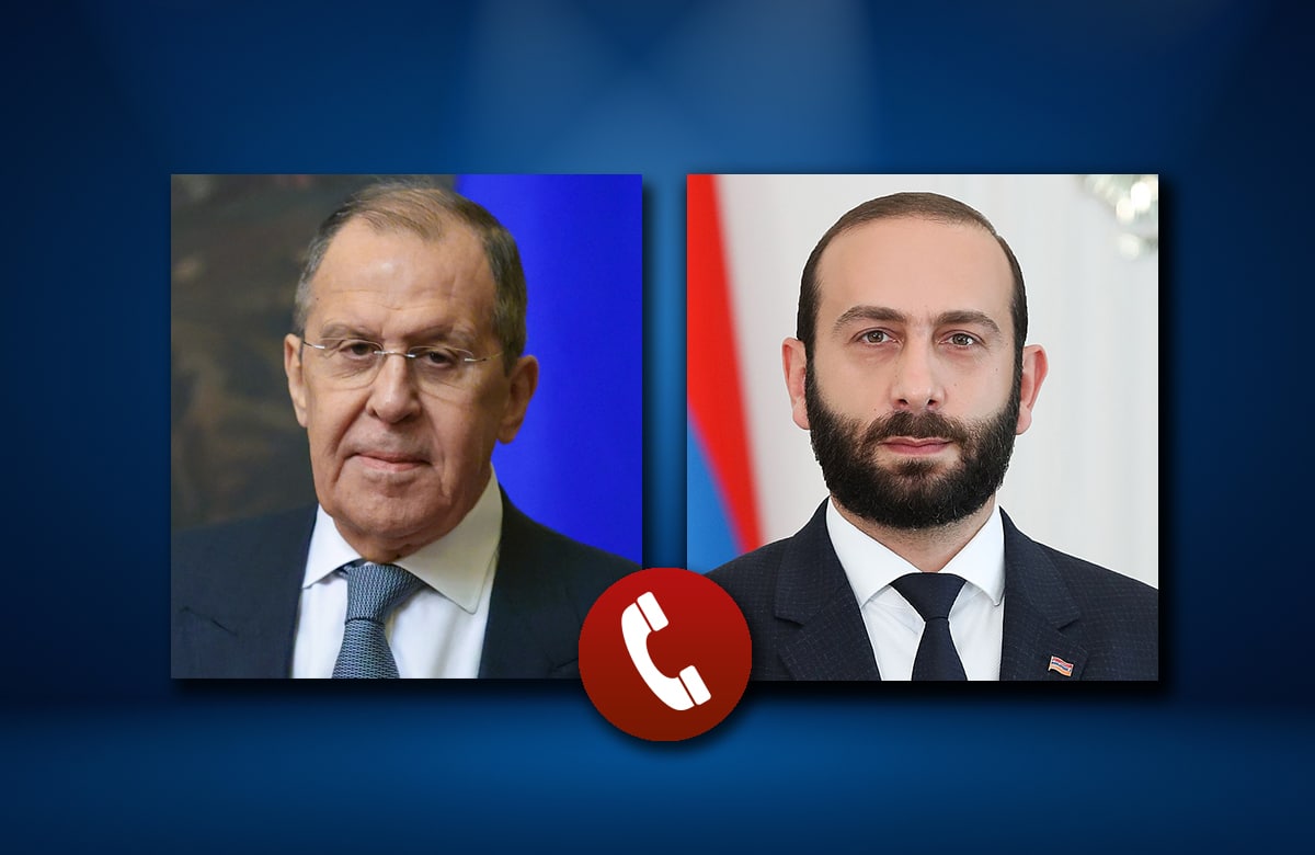 Лавров и Мирзоян обсудили обсудили ход реализации трехсторонних договоренностей