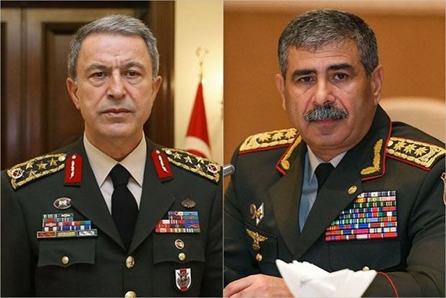 Министры обороны Азербайджана и Турции обсудили агрессию против Арцаха