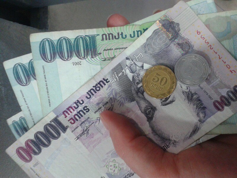 Все пенсии увеличатся минимум на 10 000 драмов, вне зависимости от трудового стажа