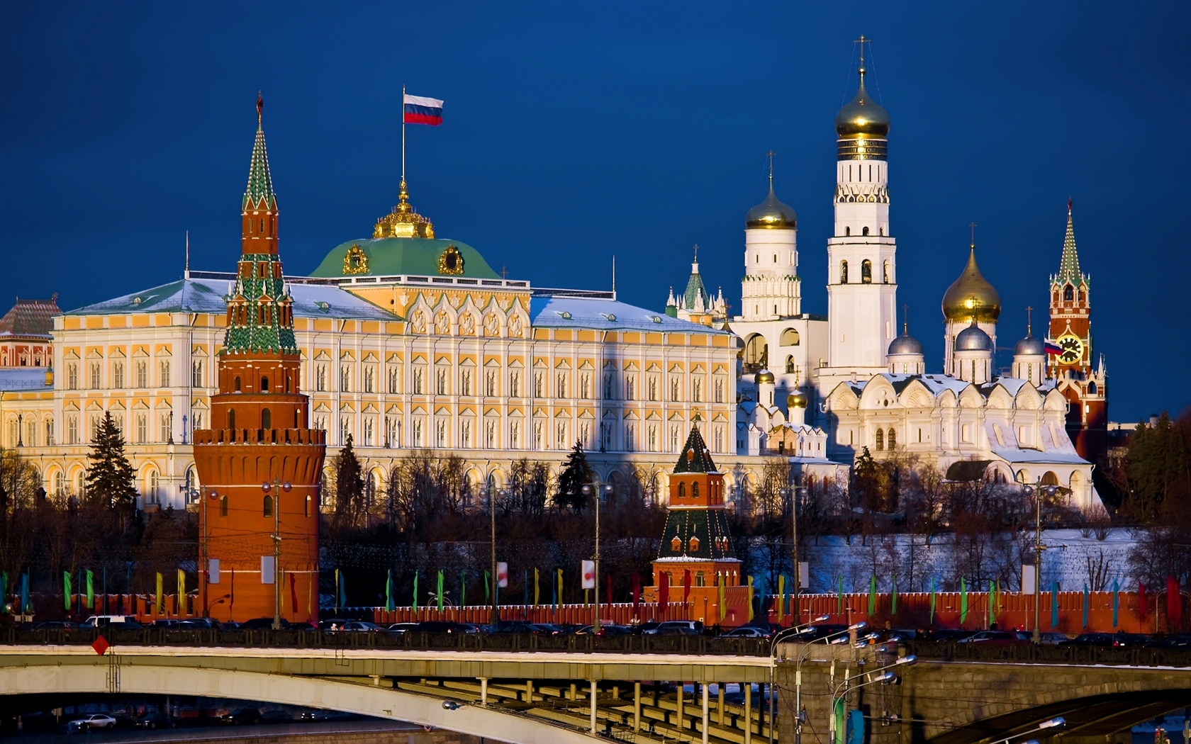 Выборы президента России назначены на 18 марта