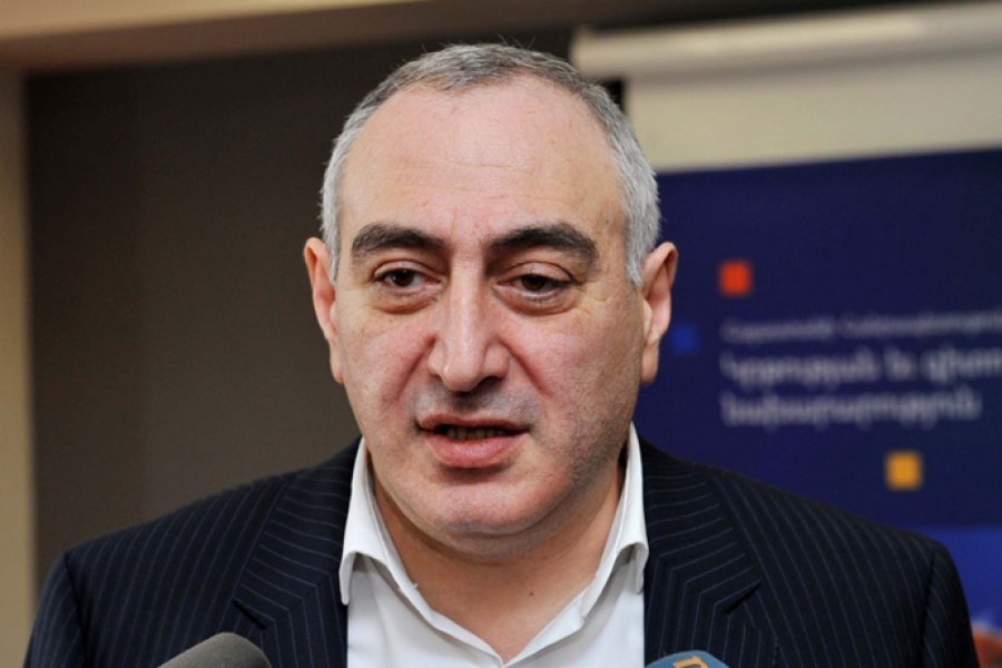 Армения пребывает в состоянии «общественного аутизма» - политтехнолог