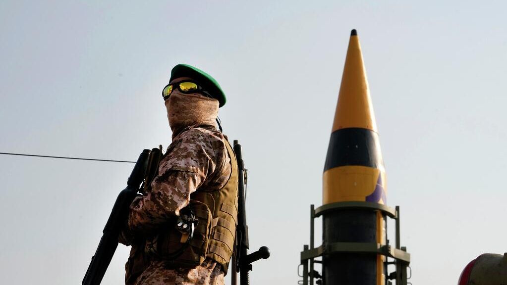 КСИР призвал жителей Ближнего Востока покинуть места дислокации войск США