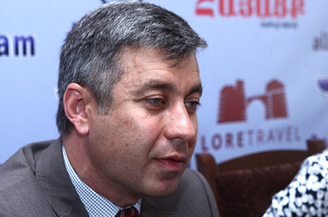 Оппозиция не может собрать 20 человек: пресс-секретарь Пашиняна исключает «горячую осень»  