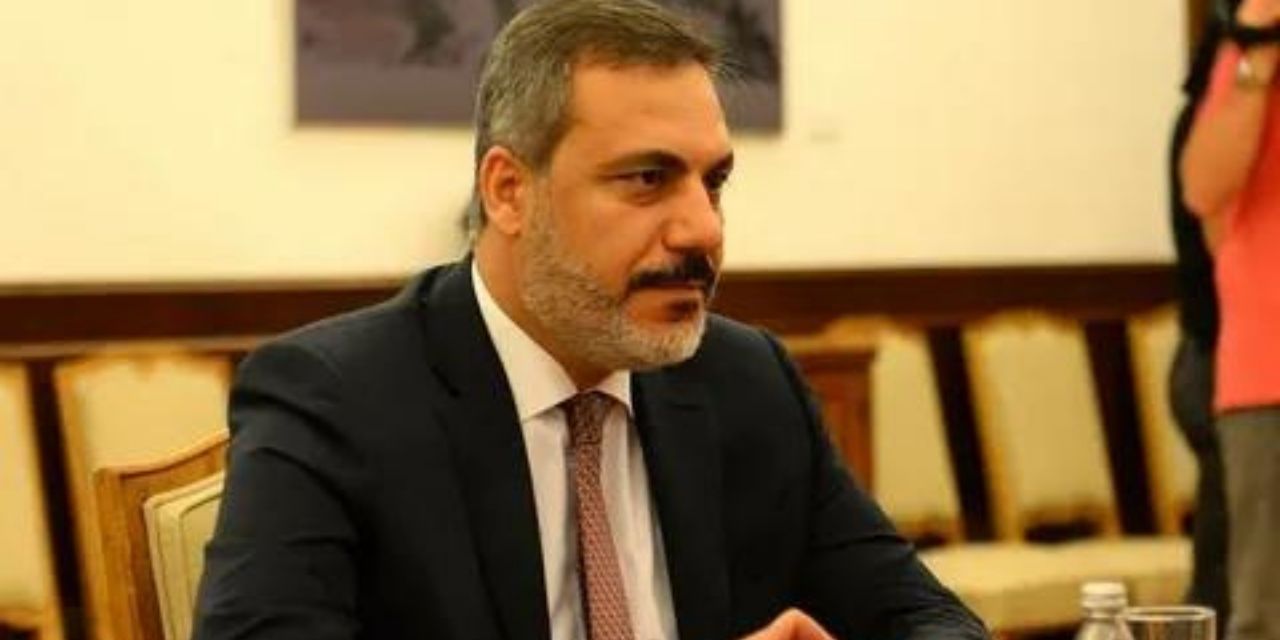 Глава МИД Турции посетит Азербайджан